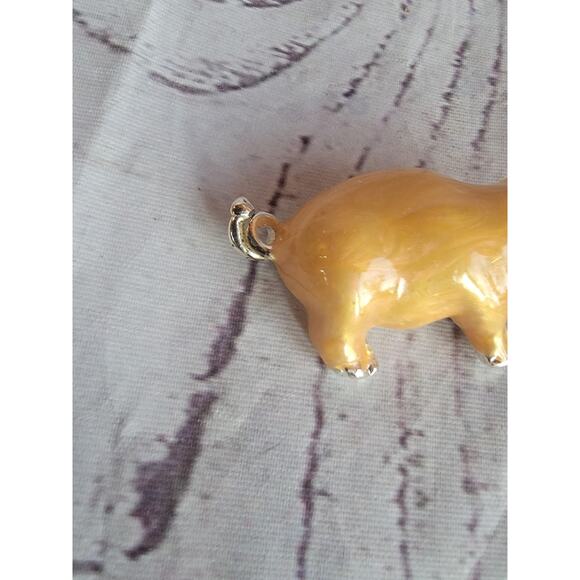 Vintage Brushed Enamel Pig Brooch With Crystal Eye Shiny Silver Tone Metal Lapel - Picture 2 of 6